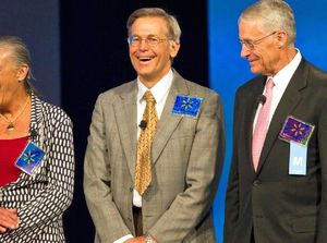 Keluarga Ini Lebih Kaya dari Bill Gates dan Jeff Bezos Keluarga Ini Lebih Kaya dari Bill Gates dan Jeff Bezos