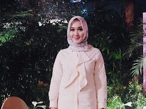 6 Desainer Indonesia akan Pamer Karya di Pameran Mode Muslim Terbesar AS 6 Desainer Indonesia akan Pamer Karya di Pameran Mode Muslim Terbesar AS