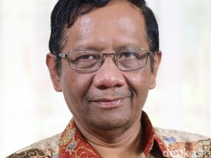 Silang Pendapat Pembantu Presiden soal Omnibus Law Sangat Disayangkan!