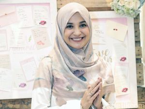 Rumahnya Jadi Tempat Kajian Islami, Shireen Sungkar Sekalian Ajak Hijrah? Rumahnya Jadi Tempat Kajian Islami, Shireen Sungkar Sekalian Ajak Hijrah?