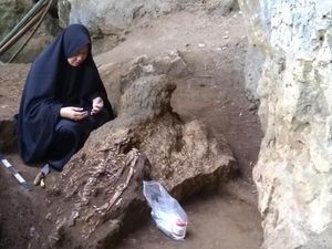 Tunggu Ahli UGM, Karangka Manusia Purba di Maros Ditimbun