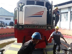 KAI Minta Oknum Warga Setop Lempari Kereta Api