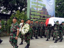 Jenazah Dawam Rahardjo Diberangkatkan ke TMP Kalibata