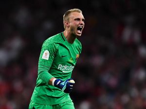Valencia Dapatkan Cillessen dari Barcelona Valencia Dapatkan Cillessen dari Barcelona