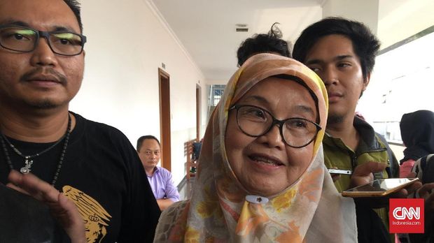 Mantan Menkes Siti Fadilah Supari menjalani sidang perdana pengajuan PK terkait korupsi pengadaan alat kesehaan tahun anggaran 2005, Kamis (31/5).