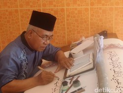 Ini Mushaf Al-Quran Terbesar dari Lamongan