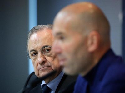 Meme Madrid yang Ditinggal Zidane Pas Lagi Sayang-sayangnya