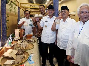 Puluhan UMKM OKE OCE Jualan di Mal