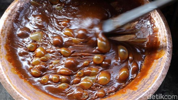 Jelang Lebaran, Pesanan Dodol Betawi Meningkat 8 Kali Lipat