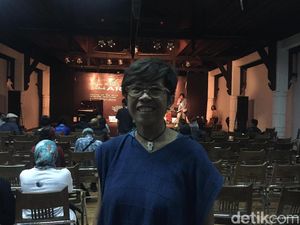 Reda Gaudiamo Kenang Awal Perkenalan dengan Ari Malibu Reda Gaudiamo Kenang Awal Perkenalan dengan Ari Malibu