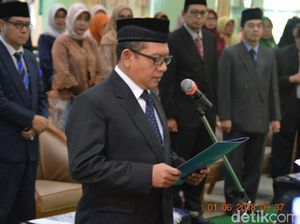 Fathul Wahid Dilantik Sebagai Rektor UII Periode 2018-2022