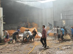 Gudang Pemintalan Kapas di Rancaekek Kebakaran
