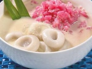 Begini Tampilan Es Gempol Khas Jawa Tengah yang Enak Jadi Minuman Buka Puasa Begini Tampilan Es Gempol Khas Jawa Tengah yang Enak Jadi Minuman Buka Puasa