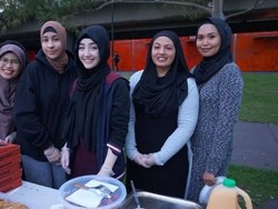 Buka Puasa di Jalanan Kota Melbourne Undang Semua Kalangan