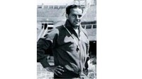 8-. Luis Carniglia meraih tiga trofi (1 La Liga dan 2 Piala Champions) saat melatih Real Madrid pada dua periode yakni Juni 1957-Februari 1959 dan April-Juli 1959. (Internet)