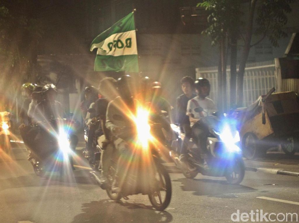 Sebisa Mungkin Hindari SOTR Naik Sepeda Motor Sebisa Mungkin Hindari SOTR Naik Sepeda Motor