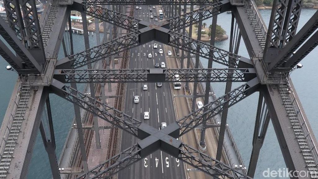 Foto: Memanjat Jembatan Ikonik Sydney Foto: Memanjat Jembatan Ikonik Sydney