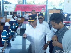 Di Pelabuhan Bakauheni, Menhub Tanya Cara Atasi Penumpang Marah
