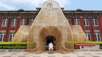 Wow! Ada Perangkap Ikan Segede Rumah