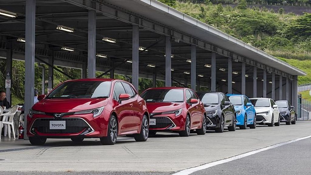 New Toyota Corolla Tanpa Buntut Bakal Gendong Mesin Turbo New Toyota Corolla Tanpa Buntut Bakal Gendong Mesin Turbo