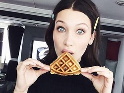 Tetap Ramping, Ini Pola Makan yang Dijalani Si Sexy Bella Hadid