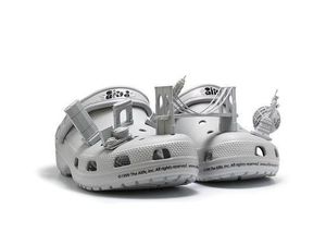 Crocs Tutup Semua Pabrik