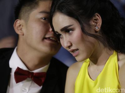 Pemain Dimsum Martabak dari Tyas Mirasih hingga Ayu Ting Ting