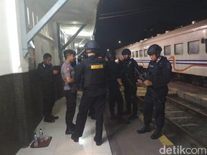 Kirim SMS Ancaman Bom ke Kondektur KA, Aris Ditangkap Polisi