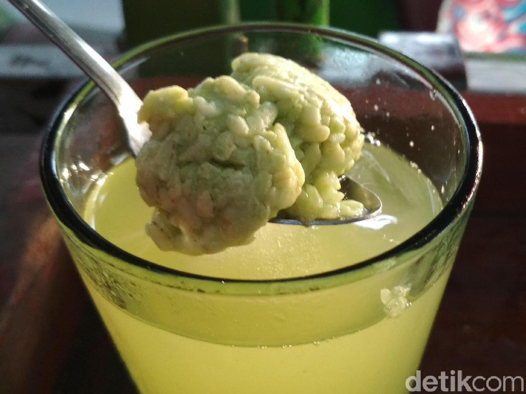 Benarkah Es Tape Termasuk Minuman Berakohol? Benarkah Es Tape Termasuk Minuman Berakohol?