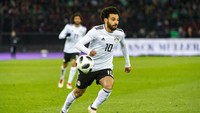 Mo Salah tentu akan sangat diandalkan pelatih Hector Cuper di Piala Dunia 2018 nanti menyusul performa okenya bersama Liverpool musim ini. (Robert Hradil/Getty Images)
