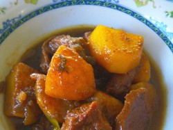 2 Resep Semur Daging Sapi yang Gurih Sedap