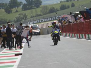Video Rossi Rebut Pole Position MotoGP Italia