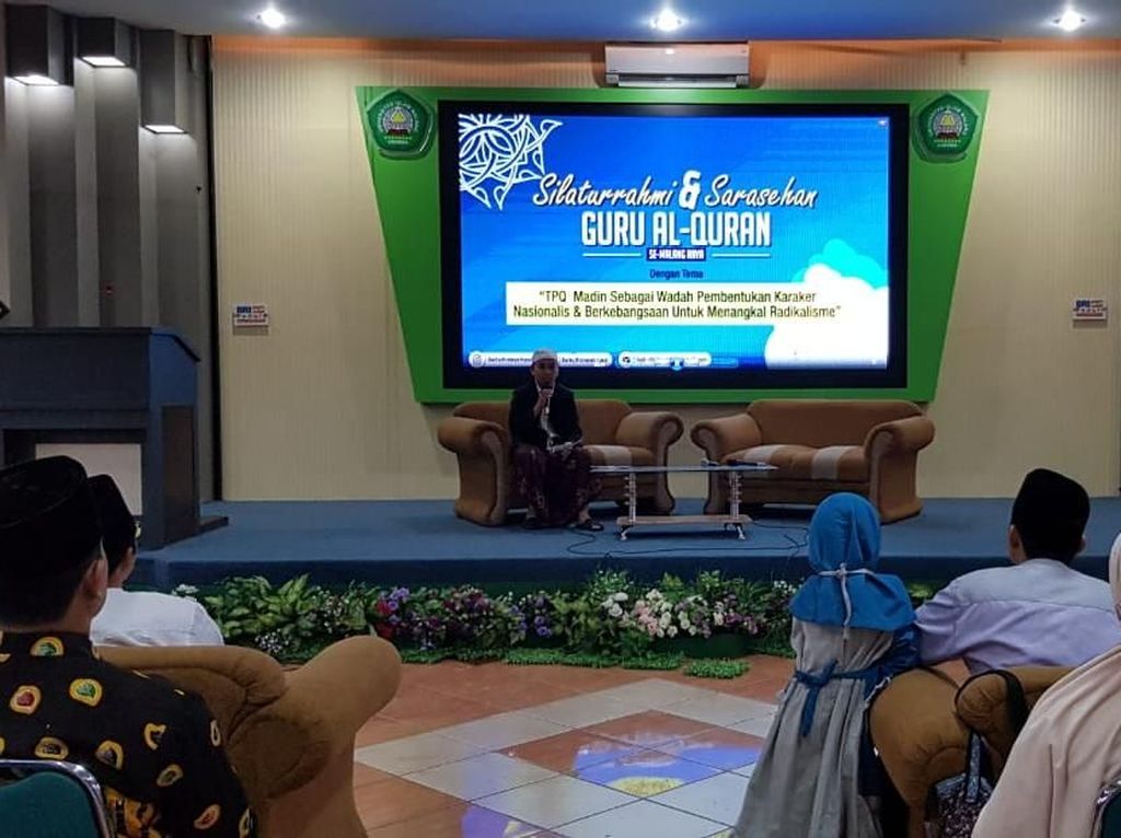 Guru Ngaji Malang Raya Diberi Pelatihan Cegah Radikalisme Guru Ngaji Malang Raya Diberi Pelatihan Cegah Radikalisme