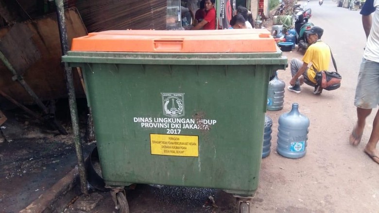 Ada 2.600 Unit, Tong Sampah Made in Jerman Dibeli Sejak Tahun Lalu