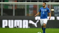 Giorgio Chiellini mungkin telah melewatkan Piala Dunia terakhir dalam kariernya usai Italia gagal ke Rusia. Meski telah berusia 33 tahun, Chiellini masih terus menjadi andalan Juventus di lini belakang dan baru saja membantu timnya merebut Scudetto ketujuh berturut-turut. (Foto: Claudio Villa/Getty Images)