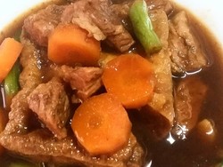 Lagi Cari Bumbu Semur Daging? Ini Sajian nan Gurih Manis untuk Idul Adha