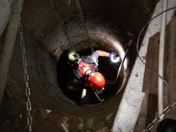 Pria Paruh Baya Tewas Tercebur Sumur di Setiabudi