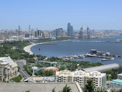 Ini Dia Baku, Ibu Kota Negara Api di Tepi Laut Kaspia