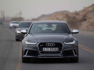 Mobil Audi untuk Zinedine Zidane Mobil Audi untuk Zinedine Zidane