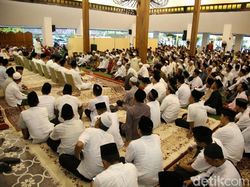 Peringati Nuzulul Quran, Pemkab Banyuwangi Gelar Khataman