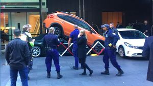 Diparkir Valet Mobil Malah Ringsek