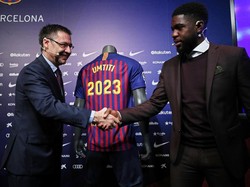 Barca Pagari Umtiti dengan Klausul Rilis Rp 8,1 T