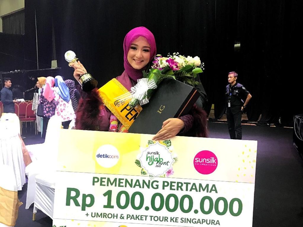 Ini Cara Daftar Hijab Hunt 2019 yang Berhadiah Umrah dan Uang Ratusan Juta Ini Cara Daftar Hijab Hunt 2019 yang Berhadiah Umrah dan Uang Ratusan Juta