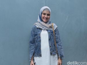 Intip Gaya Bumil Zee Zee Shahab yang Kece