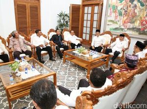 Bangun Solidaritas Banyuwangi, Anas Kumpulkan Tokoh Lintas Agama