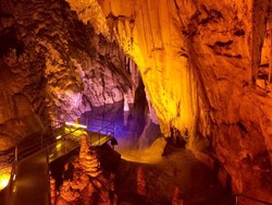 Gua di Turki yang Bisa Sembuhkan Asma