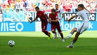 Piala Dunia 2014: Thomas Mueller merupakan satu dari dua pemain yang bikin hat-trick empat tahun lalu. Pemain Jerman itu bikin tiga gol saat timnya menang 4-0 atas Portugal pada laga fase grup tanggal 16 Juni 2014. (Foto: Martin Rose/Getty Images)