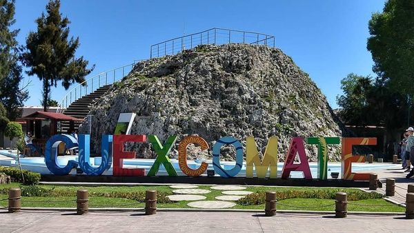 Gunung Api Terkecil Sedunia dan Kisah Pembuangan Jenazah