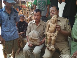 Selain Arca Dewa Brahma Ditemukan Tumpukan Batuan Mirip Candi