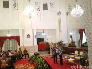 BPK Serahkan Hasil Pemeriksaan Keuangan Pemerintah ke Jokowi